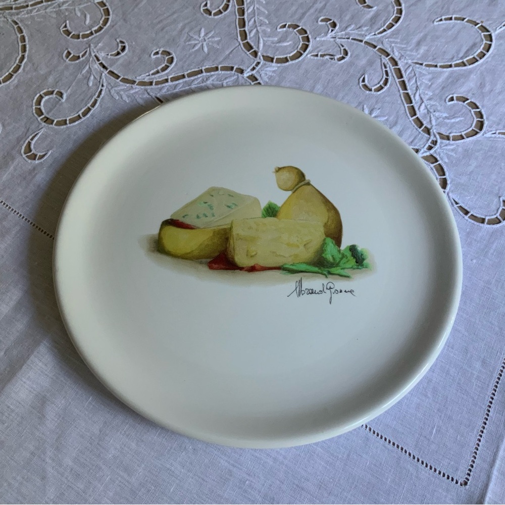 Elegant White Ceramic Plate with Cheese Design